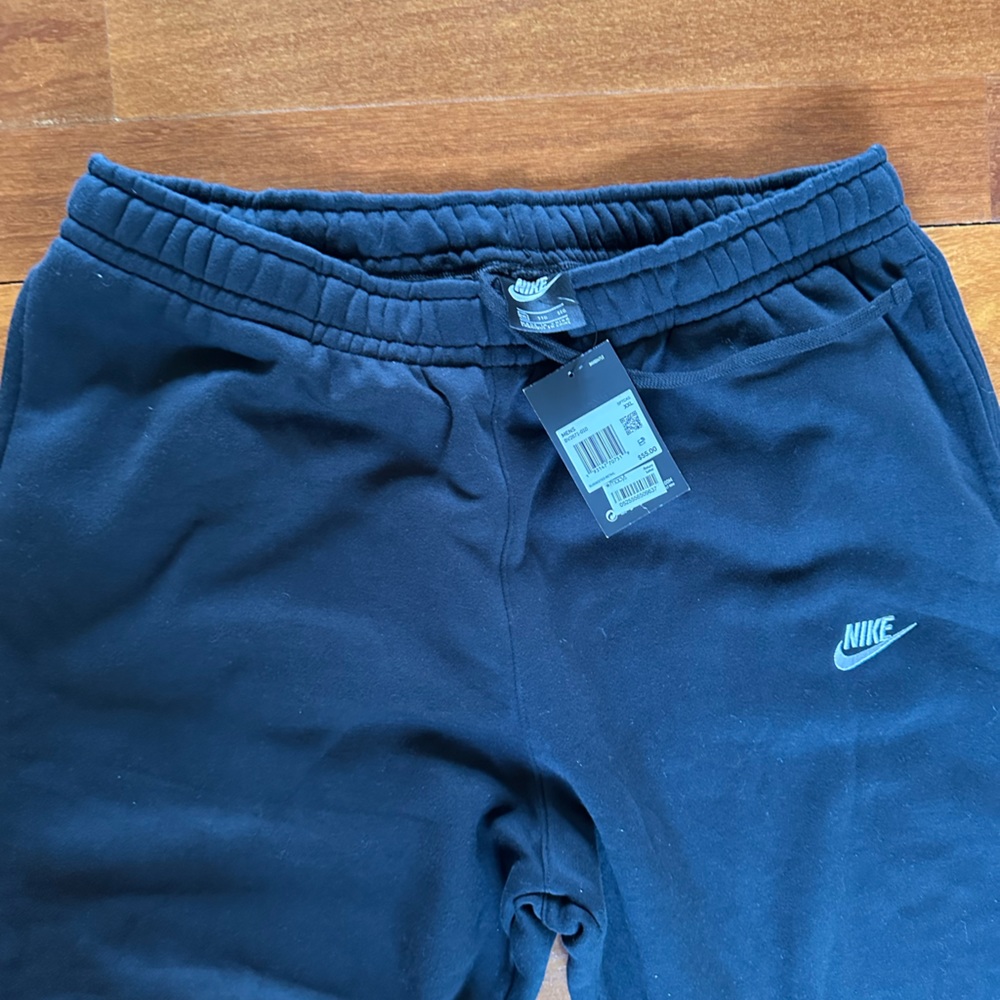 Nike men’s ankle sweat pants